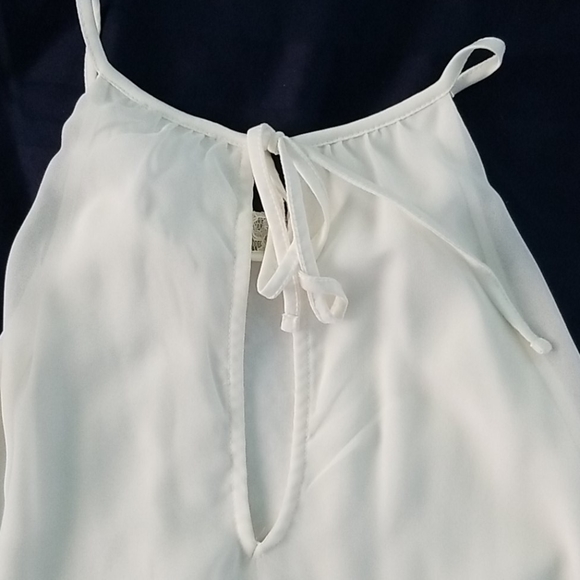 Express Lace Cami - Picture 4 of 4